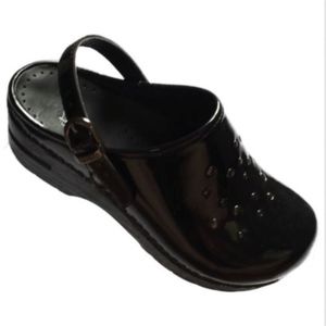Dansko girls Sz 32 Kids Black Patent Leather Clogs